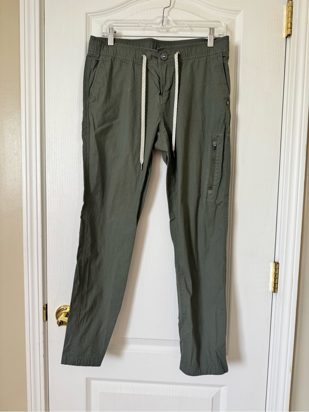 Vuori Ripstop Pant Olive Green Organic Cotton Blend Tapered Utility Pants Medium